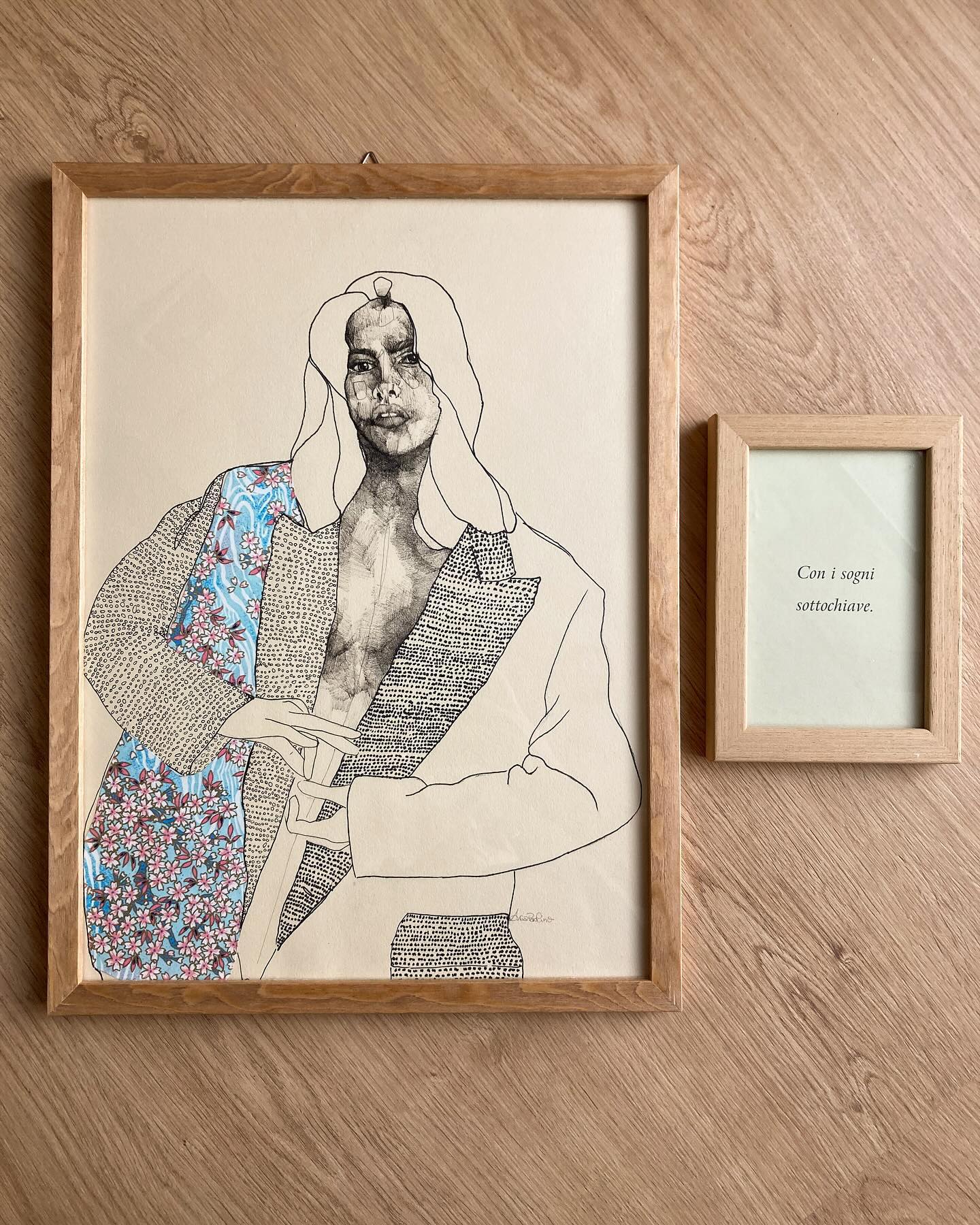 Alcune opere fanno fatica a partire come se andassero via con loro anche alcuni miei pensieri 
Lei è una di quelle 
e meritava almeno un saluto 
Ragazza arrivata a destinazione 
Pensieri custoditi come sogni sotto chiave 
Grazie
{Arte moda design ad inchiostro}

artist art artlover artoftheday artofinstagram artvisual artink artillustration illustration traditionalillustration artworks artwork artwoman artstudio artjournal artistdesign